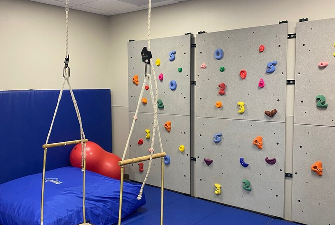 Witwer SW Cedar Rapids Rock Wall.jpg