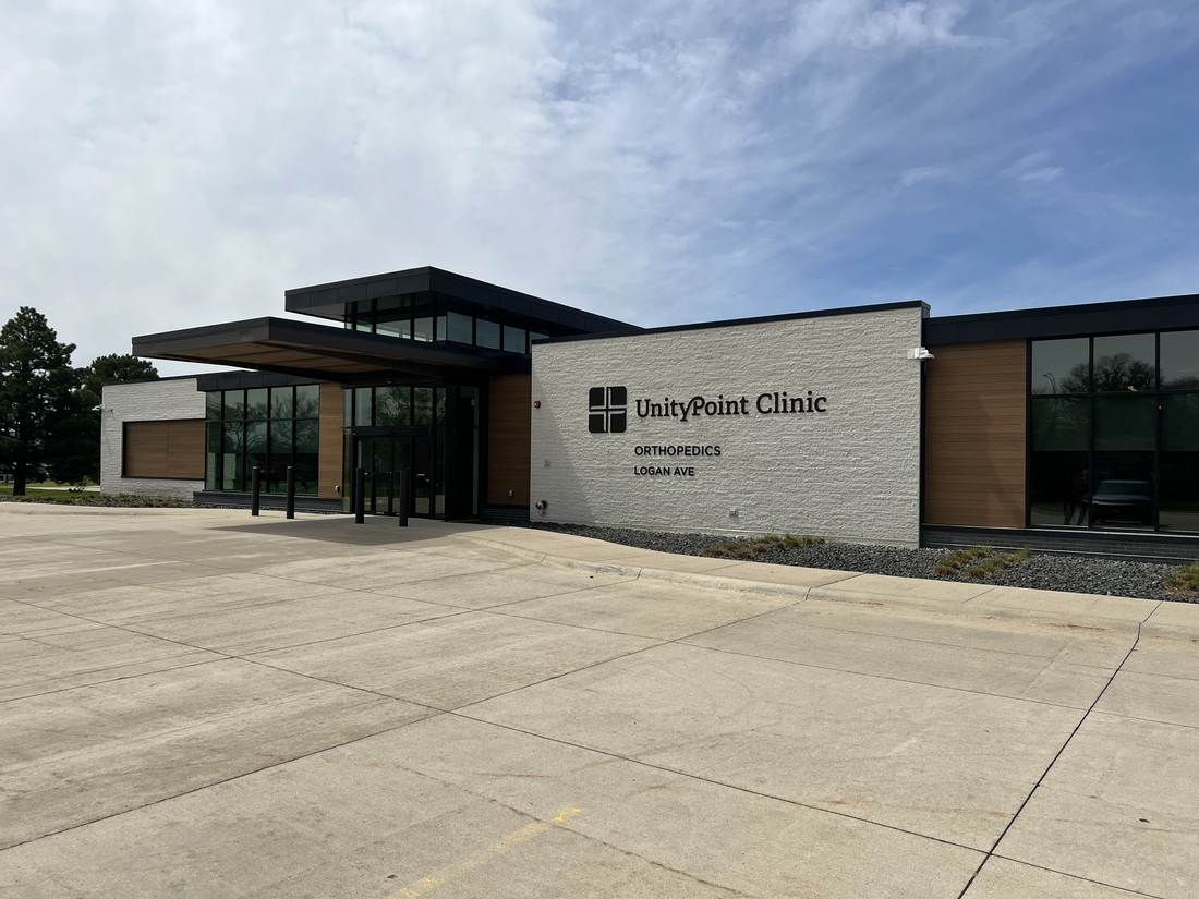 UnityPoint Clinic Orthopedics Logan Ave Waterloo.JPG