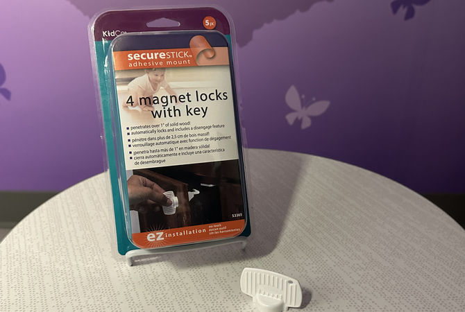 Safety Store Magnetic Locks and Key.jpg