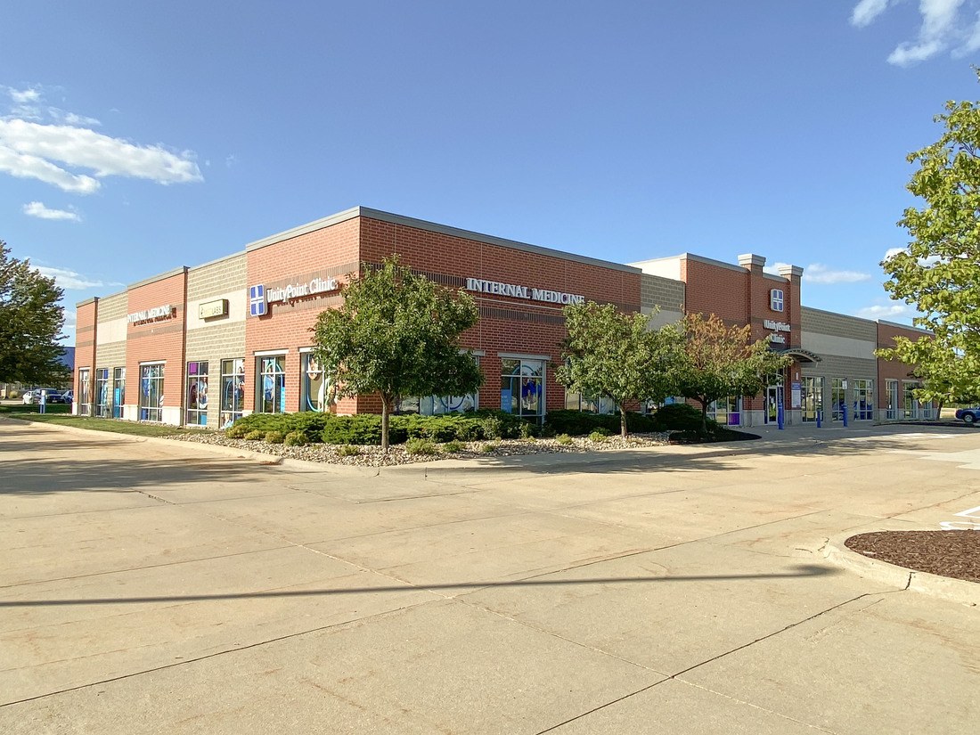 UnityPoint Clinic Internal and Family Medicine  Hiawatha.jpg