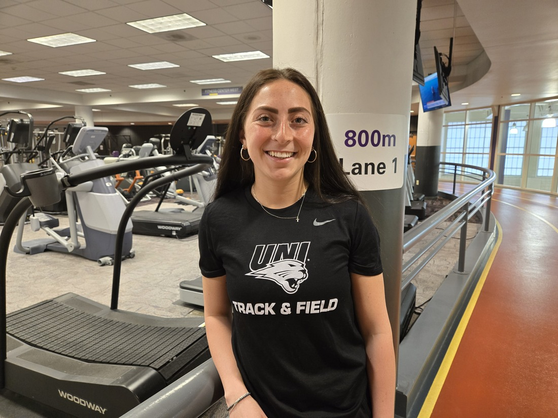 Kaylin Lacher portrait.jpg