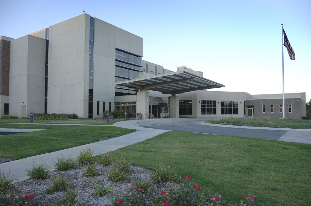 Trinity Regional Medical Center Main Entrance.jpg
