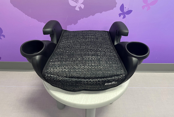 Safety Store Evenflo no-back booster.jpg