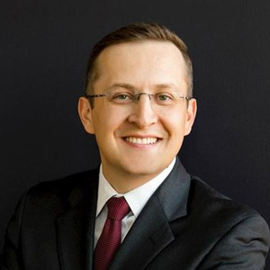 Juan Mira, MD Headshot