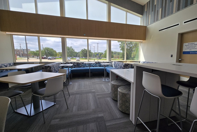 Allen College Sim Lab Student Center 2.jpg