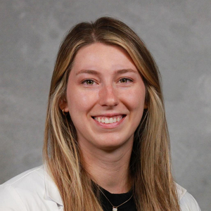 Brenna Bomkamp, MD Headshot