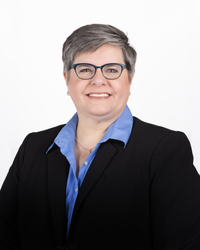 Shari King headshot