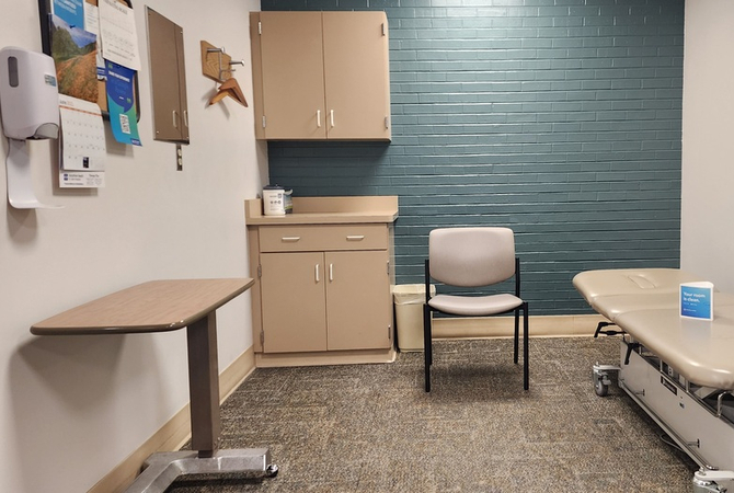 St Lukes Therapy Plus - Downtown Treatent Room.jpg