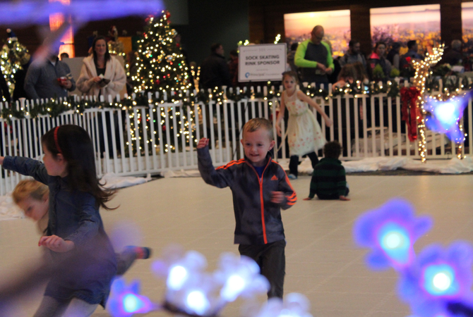 Festival of Trees Attendees-13.JPG