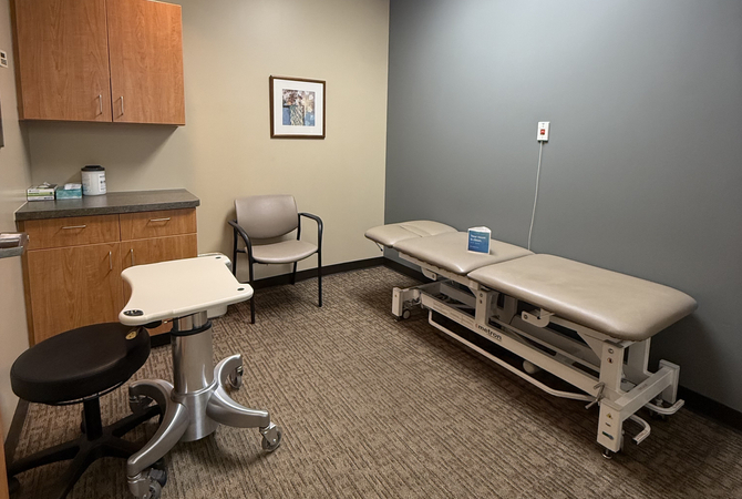 Therapy Plus Marion Treatment Room.jpeg