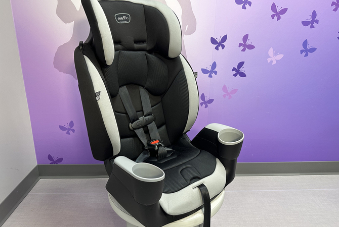 EvenFlo Maestro Forward-Facing Car Seat.jpg