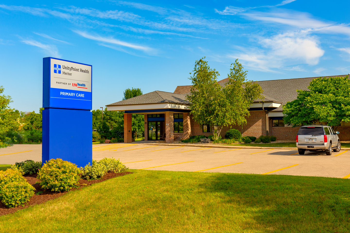 Stoughton Clinic.jpg