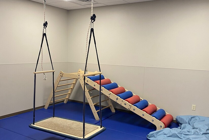 Witwer SW Cedar Rapids Roller Slide.jpg