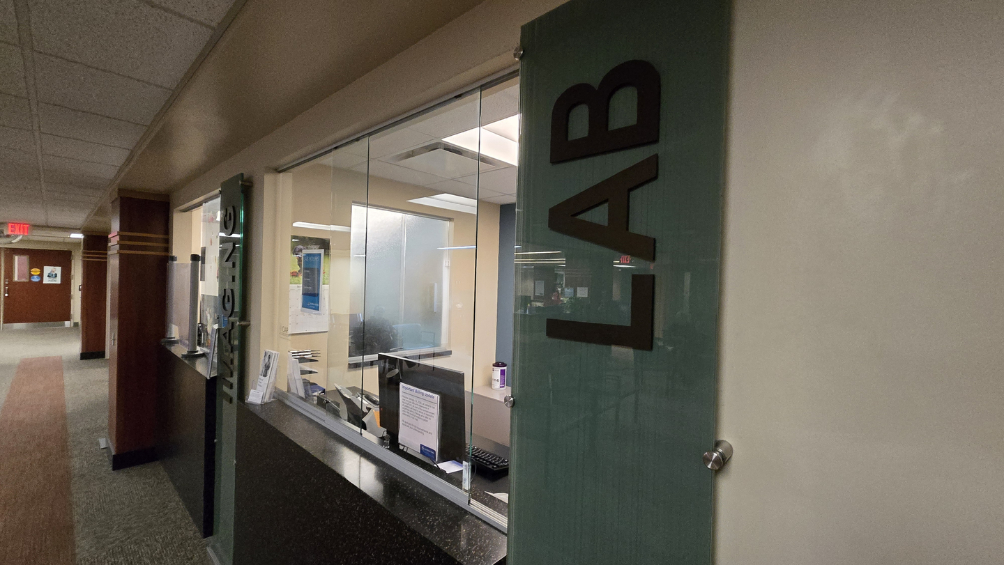 Allen Lab.jpg