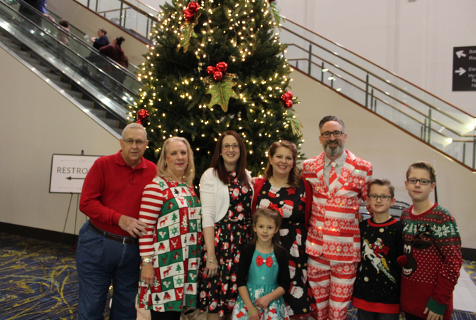 Festival of Trees Attendees-18.JPG