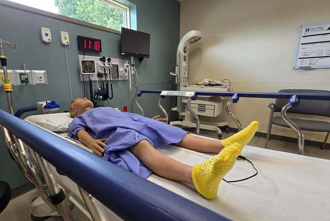 Allen College Sim Lab ER Room.jpg
