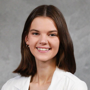 Julia Gutsch IMMC Internal Medicine Resident.jpg